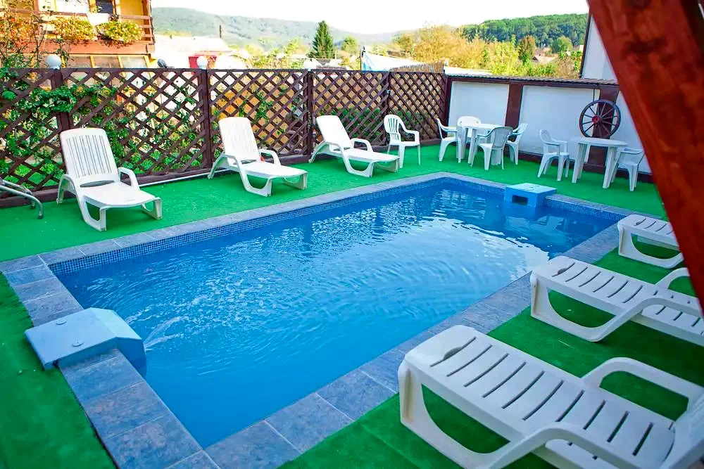 Bazna Cazare | Motel (K1181-38) Imaginea poate fi supusă drepturilor de autor. Se recomandă contactarea titularului drepturilor.