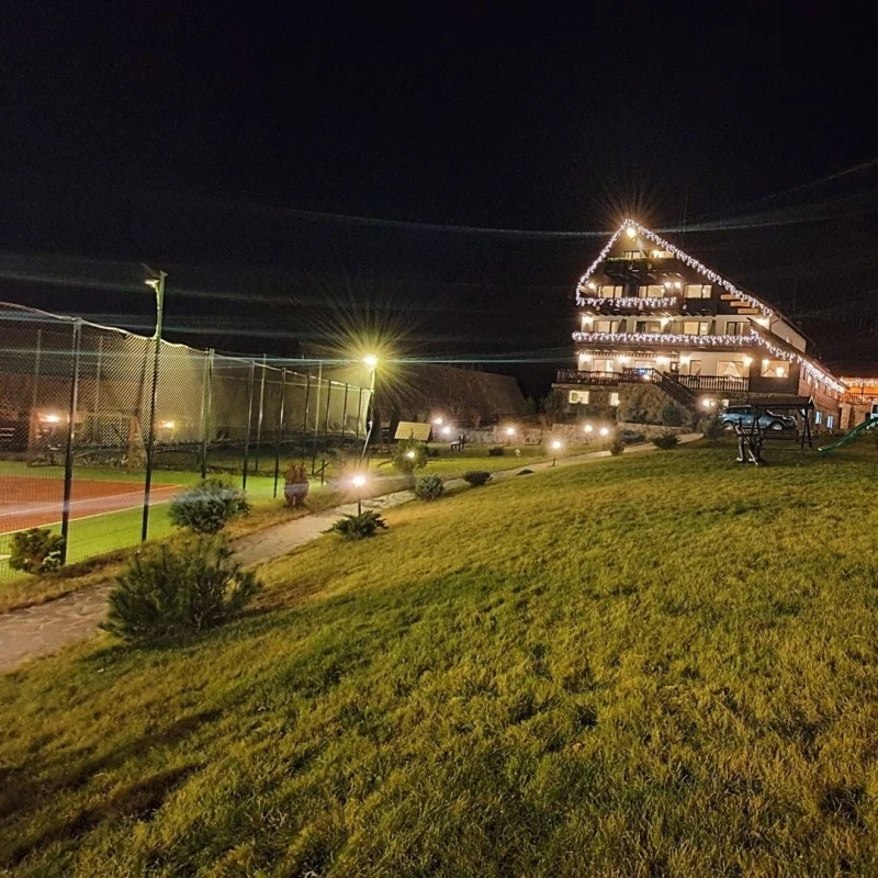 Felsőmoécs Szállás | Panzió (K1581-48) A kép szerzői jogvédelem alatt állhat. Javasolt a kapcsolatfelvétel a jog tulajdonossal.