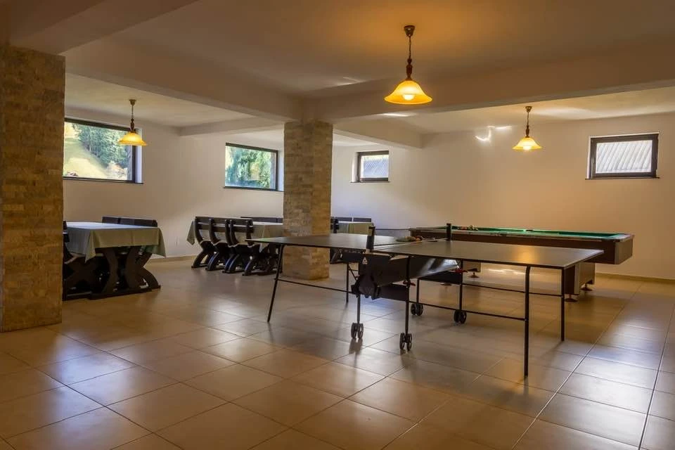 Moieciu de Sus Cazare | Motel (K1581-63) Imaginea poate fi supusă drepturilor de autor. Se recomandă contactarea titularului drepturilor.