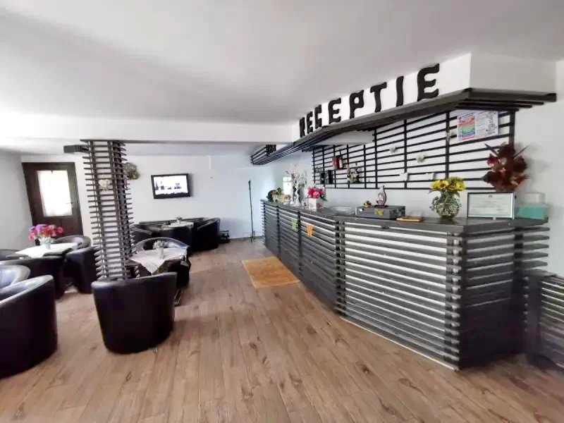 Moieciu de Sus Cazare | Motel (K1372-2) Imaginea poate fi supusă drepturilor de autor. Se recomandă contactarea titularului drepturilor.