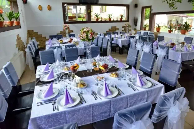 Felsőmoécs Szállás | Panzió (K1372-4) A kép szerzői jogvédelem alatt állhat. Javasolt a kapcsolatfelvétel a jog tulajdonossal.