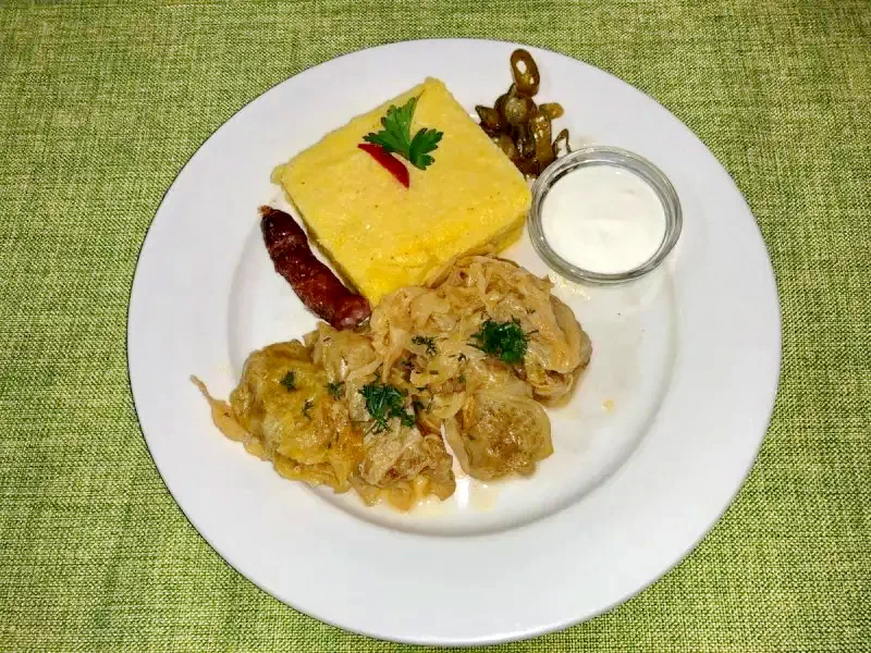 Moieciu de Sus Cazare | Motel (K1372-23) Imaginea poate fi supusă drepturilor de autor. Se recomandă contactarea titularului drepturilor.