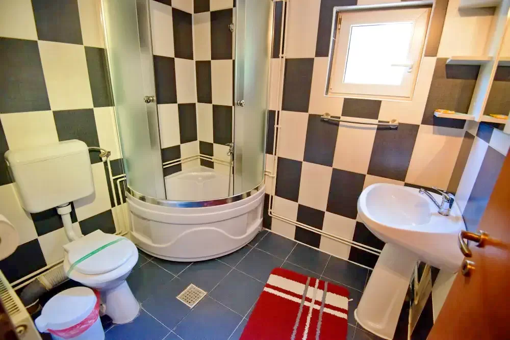 Moieciu de Sus Cazare | Motel (K1372-50) Imaginea poate fi supusă drepturilor de autor. Se recomandă contactarea titularului drepturilor.