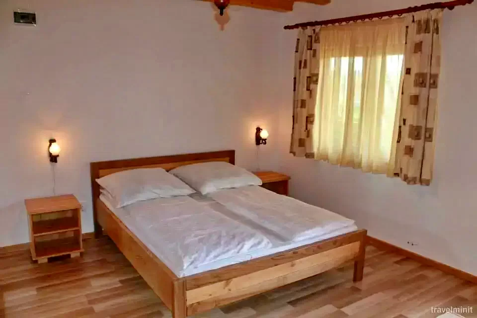 Cazare Lupeni - Pensiunea Barangoló *** | Farkaslaka - Barangoló Panzió ***. Imaginea poate fi supusă drepturilor de autor. Se recomandă contactarea titularului drepturilor.