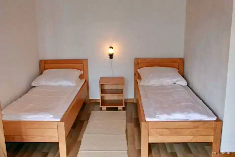 Cazare Lupeni - Pensiunea Barangoló *** | Farkaslaka - Barangoló Panzió ***. Imaginea poate fi supusă drepturilor de autor. Se recomandă contactarea titularului drepturilor.