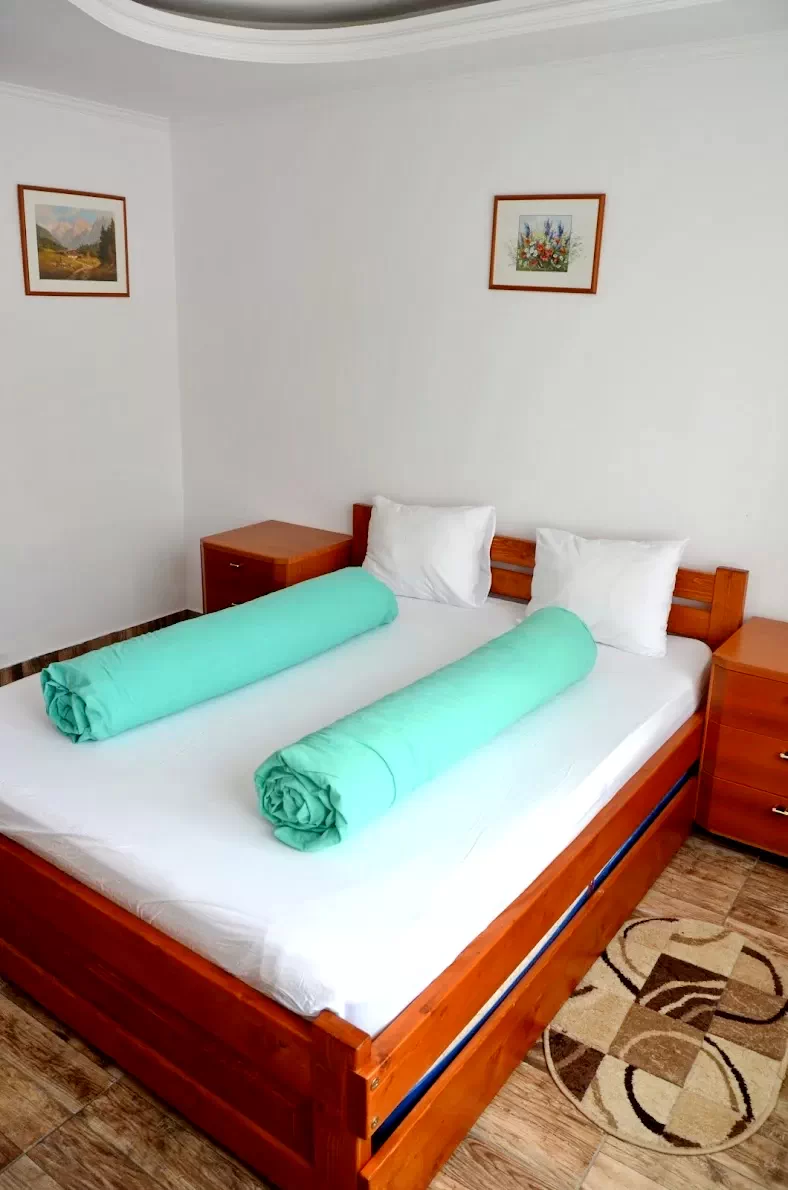 Stâna de Vale Cazare | Camping / Popas turistic (K0948-26) Imaginea poate fi supusă drepturilor de autor. Se recomandă contactarea titularului drepturilor.