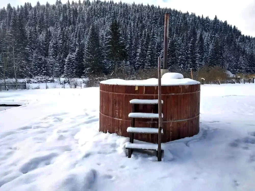 Komandó Szállás | Turisztikai panzió (K1377-1) A kép szerzői jogvédelem alatt állhat. Javasolt a kapcsolatfelvétel a jog tulajdonossal.