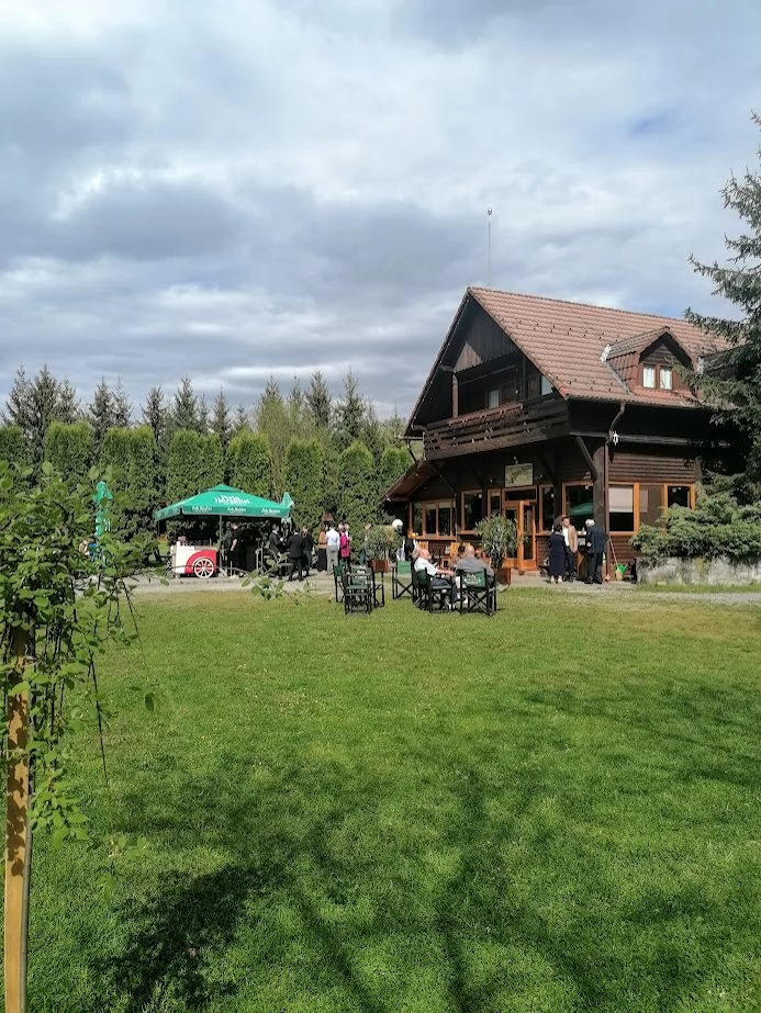 Zeteváralja Szállás | Motel (K1033-51) A kép szerzői jogvédelem alatt állhat. Javasolt a kapcsolatfelvétel a jog tulajdonossal.