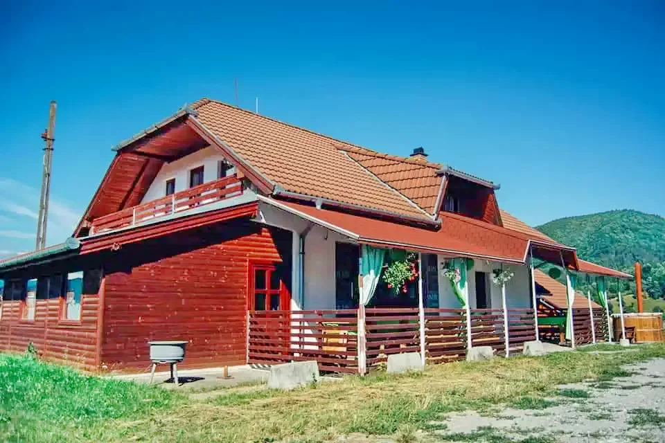 Zetea Cazare | Sat de vacanță (K0515-27) Imaginea poate fi supusă drepturilor de autor. Se recomandă contactarea titularului drepturilor.