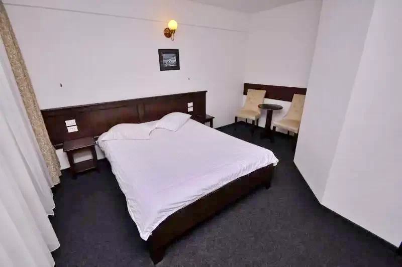 Borsa Szállás | Hotel*** (K0985-13) A kép szerzői jogvédelem alatt állhat. Javasolt a kapcsolatfelvétel a jog tulajdonossal.