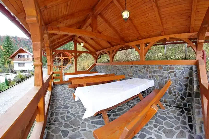 Borșa Cazare | Pensiune turistică (K0984-20) Imaginea poate fi supusă drepturilor de autor. Se recomandă contactarea titularului drepturilor.