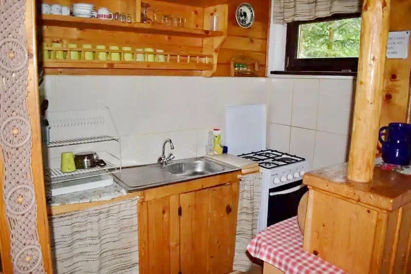 Borșa Cazare | Motel (K0713-5) Imaginea poate fi supusă drepturilor de autor. Se recomandă contactarea titularului drepturilor.