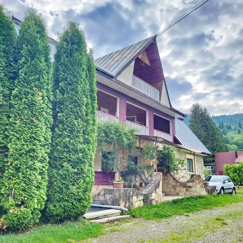 Ceahlău Cazare | Motel (K0493-1) Imaginea poate fi supusă drepturilor de autor. Se recomandă contactarea titularului drepturilor.
