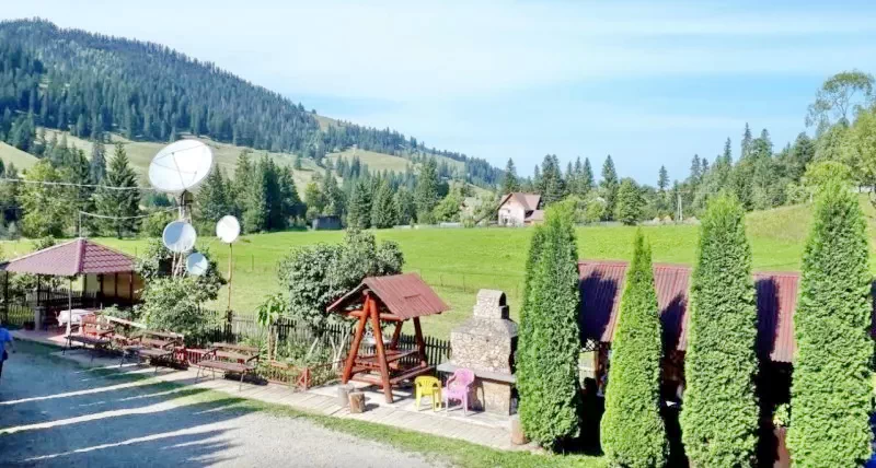 Csalhó Szállás | Panzió (K0493-16) A kép szerzői jogvédelem alatt állhat. Javasolt a kapcsolatfelvétel a jog tulajdonossal.