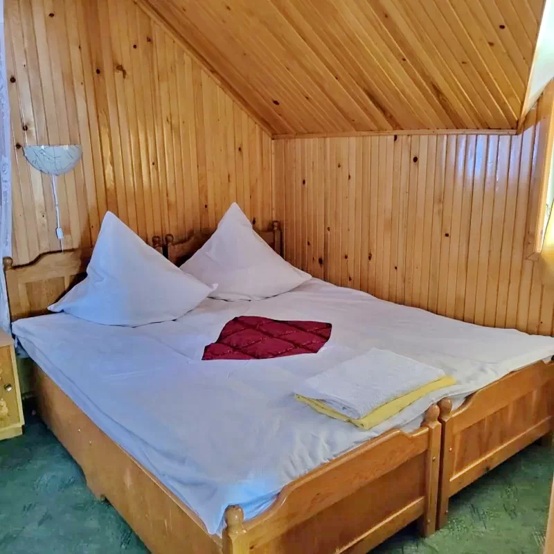 Ceahlău Cazare | Motel (K0493-24) Imaginea poate fi supusă drepturilor de autor. Se recomandă contactarea titularului drepturilor. Ceahlău Cazare | Motel (K0493-24) Imaginea poate fi supusă drepturilor de autor. Se recomandă contactarea titularului drepturilor.