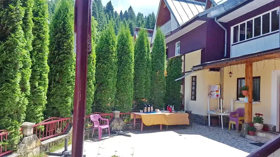 Ceahlău Cazare | Motel (K0493-27) Imaginea poate fi supusă drepturilor de autor. Se recomandă contactarea titularului drepturilor. Ceahlău Cazare | Motel (K0493-27) Imaginea poate fi supusă drepturilor de autor. Se recomandă contactarea titularului drepturilor.