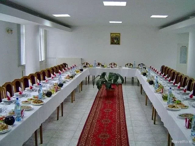 Ceahlău Cazare | Pensiune turistică (K0539-6) Imaginea poate fi supusă drepturilor de autor. Se recomandă contactarea titularului drepturilor.