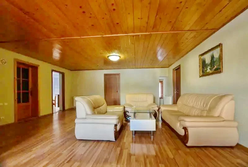 Ceahlău Cazare | Motel (K0701-2) Imaginea poate fi supusă drepturilor de autor. Se recomandă contactarea titularului drepturilor.