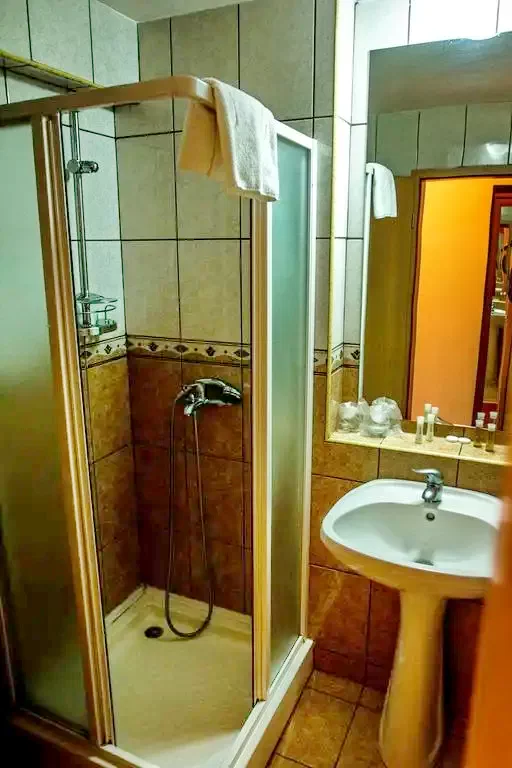 Vajdahunyad Szállás | Turisztikai panzió (K0736-14) A kép szerzői jogvédelem alatt állhat. Javasolt a kapcsolatfelvétel a jog tulajdonossal.