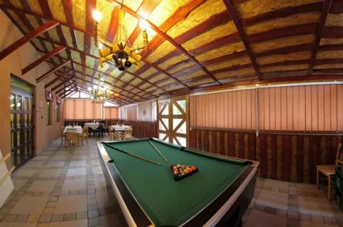 Covasna Cazare | Motel (K1443-19) Imaginea poate fi supusă drepturilor de autor. Se recomandă contactarea titularului drepturilor.