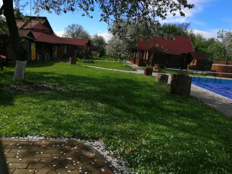 Covasna Cazare | Motel (K1443-52) Imaginea poate fi supusă drepturilor de autor. Se recomandă contactarea titularului drepturilor.