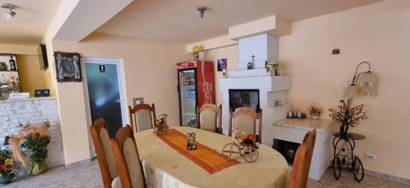 Sâmbăta de Sus Cazare | Motel (K0900-34) Imaginea poate fi supusă drepturilor de autor. Se recomandă contactarea titularului drepturilor.