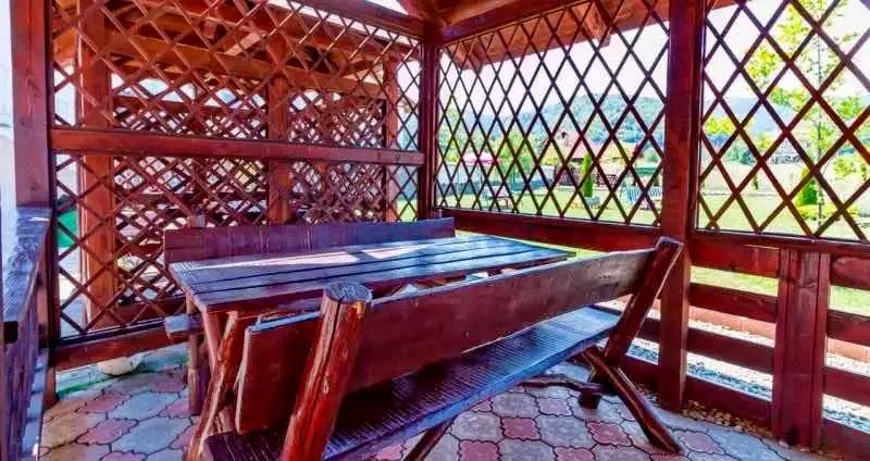 Sâmbăta de Sus Cazare | Motel (K0900-37) Imaginea poate fi supusă drepturilor de autor. Se recomandă contactarea titularului drepturilor.