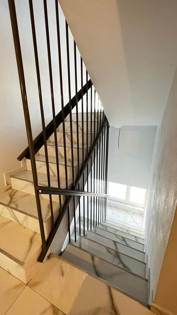 Sâmbăta de Sus Cazare | Motel (K0900-42) Imaginea poate fi supusă drepturilor de autor. Se recomandă contactarea titularului drepturilor.