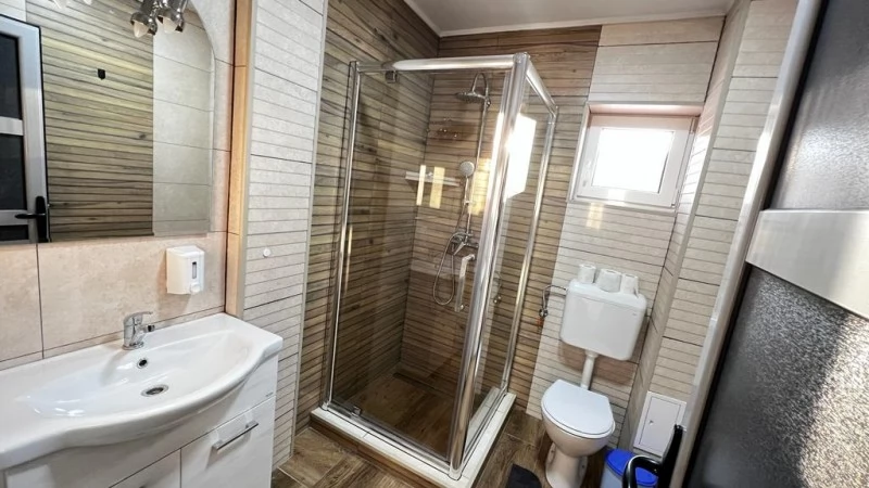 Felsőszombatfalva Szállás | Motel (K0900-48) A kép szerzői jogvédelem alatt állhat. Javasolt a kapcsolatfelvétel a jog tulajdonossal.