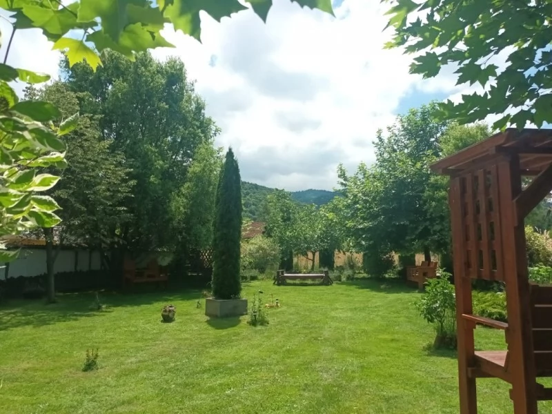 Cazare Sâmbăta de Sus - Pensiunea Mountainking*** | Felsőszombatfalva - Mountainking Panzió*** . Imaginea poate fi supusă drepturilor de autor. Se recomandă contactarea titularului drepturilor.