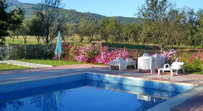 Sâmbăta de Sus Cazare | Motel (K0788-4) Imaginea poate fi supusă drepturilor de autor. Se recomandă contactarea titularului drepturilor.