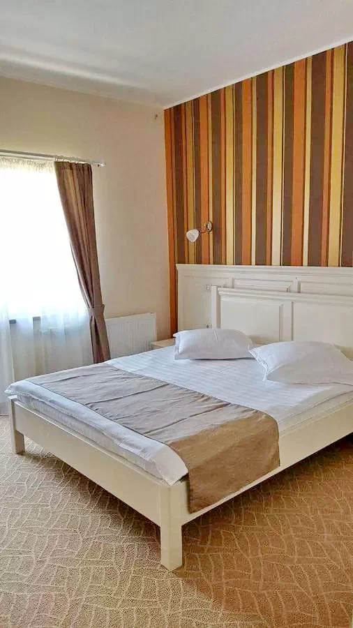 Sâmbăta de Sus Cazare | Motel (K0788-6) Imaginea poate fi supusă drepturilor de autor. Se recomandă contactarea titularului drepturilor.
