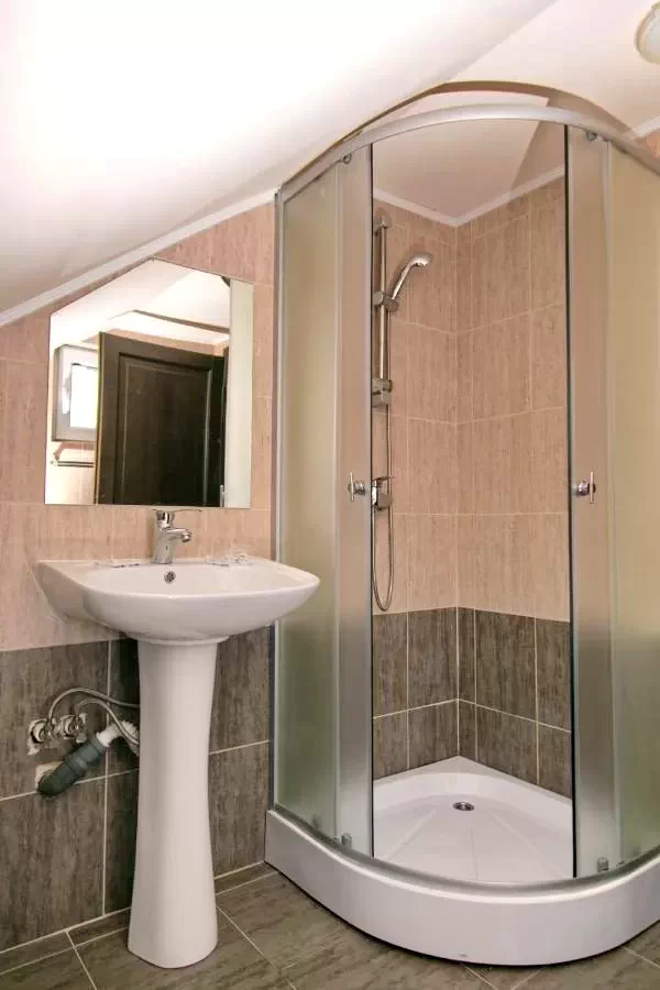 Sâmbăta de Sus Cazare | Motel (K0788-28) Imaginea poate fi supusă drepturilor de autor. Se recomandă contactarea titularului drepturilor.