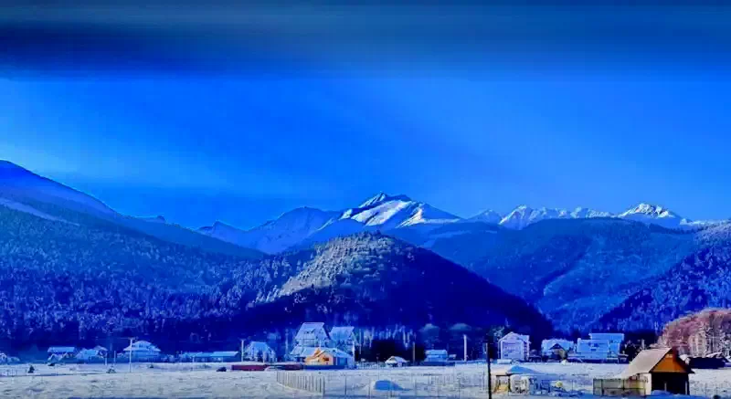 Sâmbăta de Sus Cazare | Motel (K0788-45) Imaginea poate fi supusă drepturilor de autor. Se recomandă contactarea titularului drepturilor.