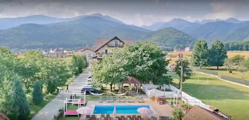 Felsőszombatfalva Szállás | Turisztikai panzió (K0789-1) A kép szerzői jogvédelem alatt állhat. Javasolt a kapcsolatfelvétel a jog tulajdonossal.