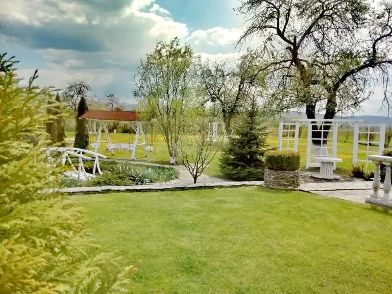 Cristuru Secuiesc Cazare | Motel (K1251-28) Imaginea poate fi supusă drepturilor de autor. Se recomandă contactarea titularului drepturilor.