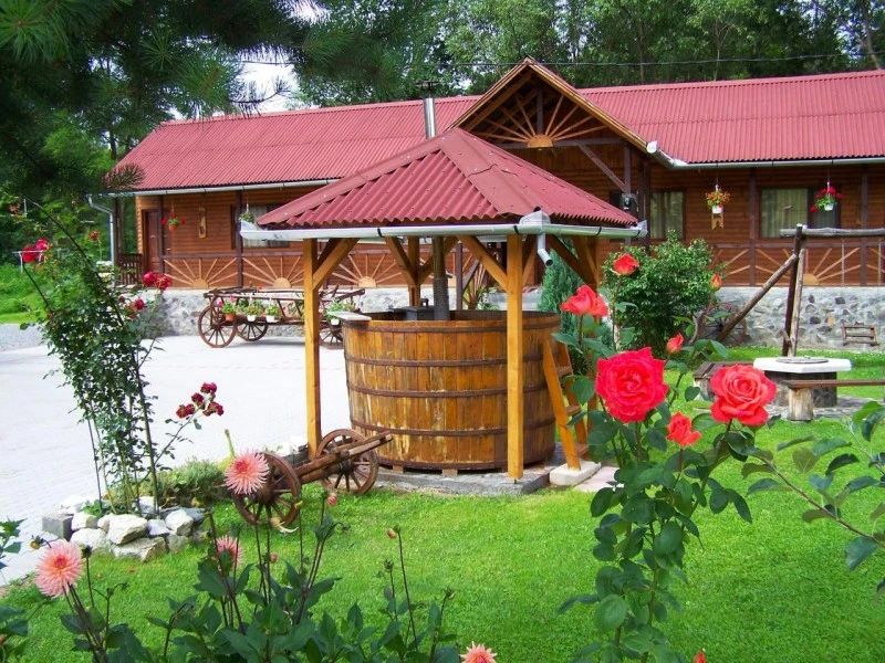 Corund Cazare | Hotel**** (K0033-9) Imaginea poate fi supusă drepturilor de autor. Se recomandă contactarea titularului drepturilor.