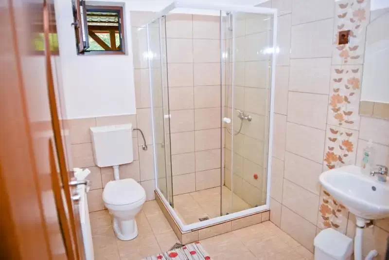 Corund Cazare | Hotel**** (K0033-24) Imaginea poate fi supusă drepturilor de autor. Se recomandă contactarea titularului drepturilor.