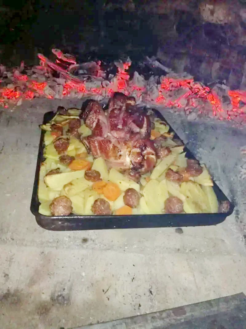 Korond Szállás | Motel (K0113-35) A kép szerzői jogvédelem alatt állhat. Javasolt a kapcsolatfelvétel a jog tulajdonossal.