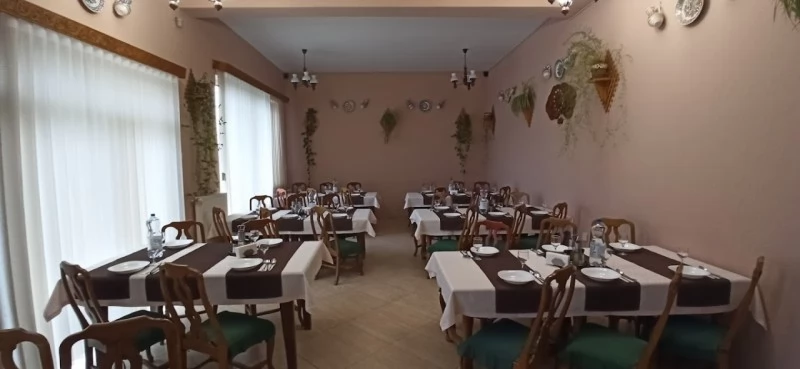 Corund Cazare | Motel (K0113-48) Imaginea poate fi supusă drepturilor de autor. Se recomandă contactarea titularului drepturilor.