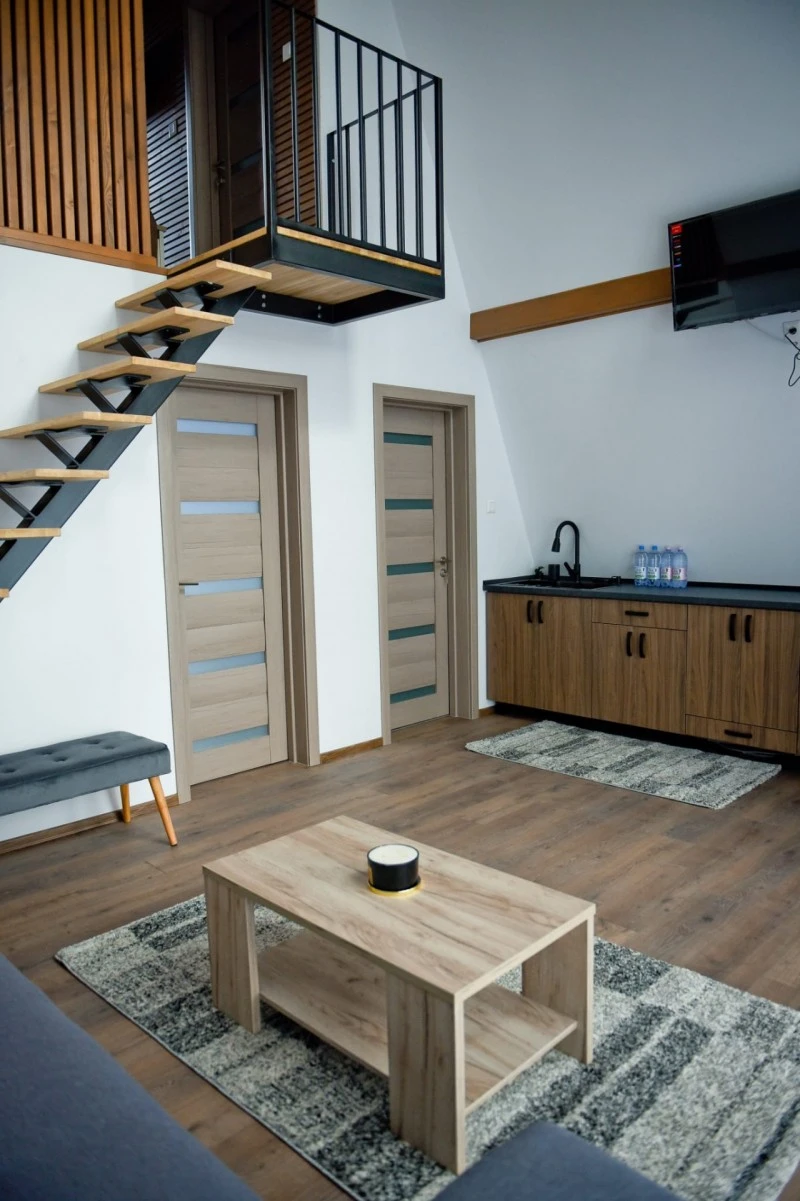 Korond Szállás | Motel (K0113-62) A kép szerzői jogvédelem alatt állhat. Javasolt a kapcsolatfelvétel a jog tulajdonossal.