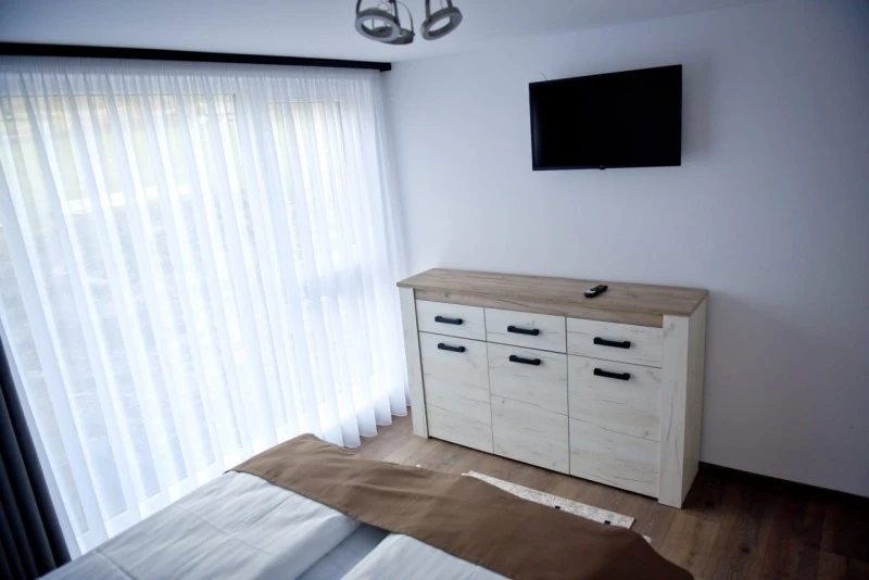 Korond Szállás | Panzió (K0113-66) A kép szerzői jogvédelem alatt állhat. Javasolt a kapcsolatfelvétel a jog tulajdonossal.