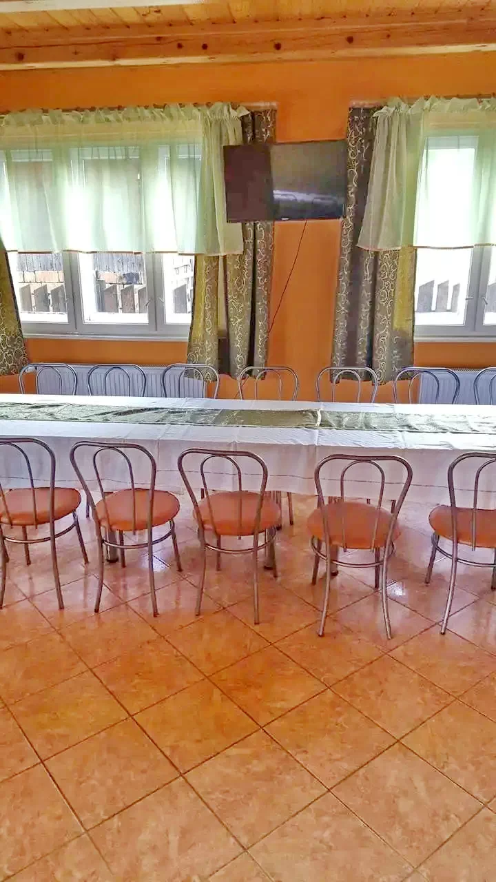 Korond Szállás | Motel (K0145-3) A kép szerzői jogvédelem alatt állhat. Javasolt a kapcsolatfelvétel a jog tulajdonossal.