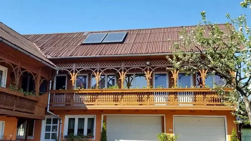 Korond Szállás | Motel (K0145-11) A kép szerzői jogvédelem alatt állhat. Javasolt a kapcsolatfelvétel a jog tulajdonossal.