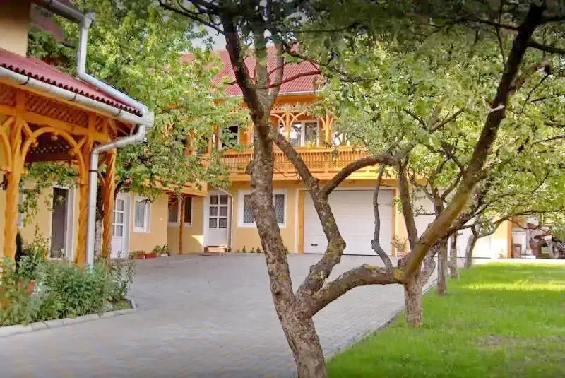 Corund Cazare | Motel (K0145-28) Imaginea poate fi supusă drepturilor de autor. Se recomandă contactarea titularului drepturilor.