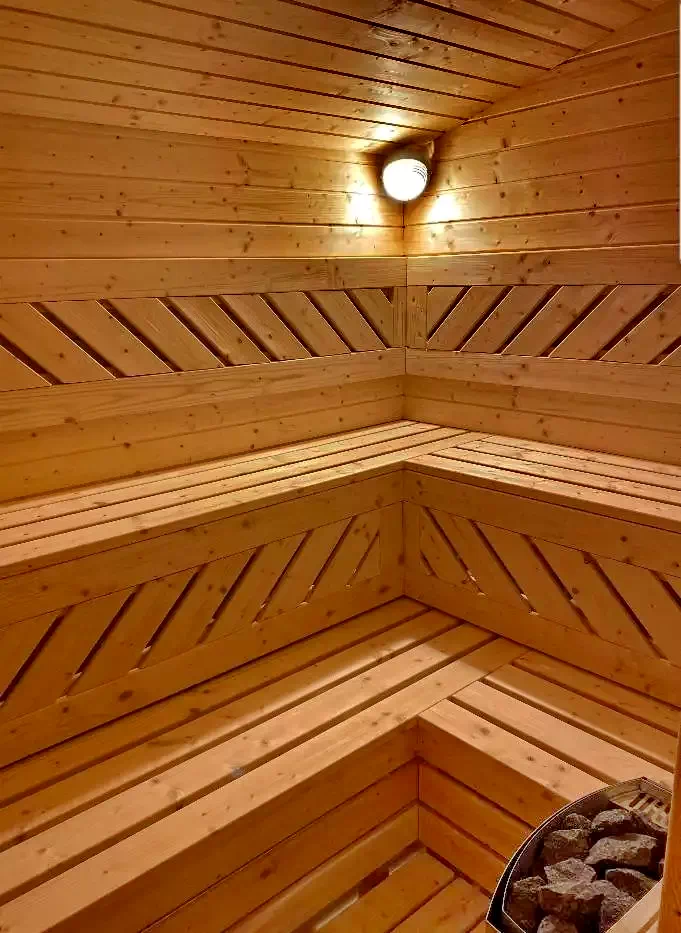 Corund Cazare | Motel (K0194-3) Imaginea poate fi supusă drepturilor de autor. Se recomandă contactarea titularului drepturilor.