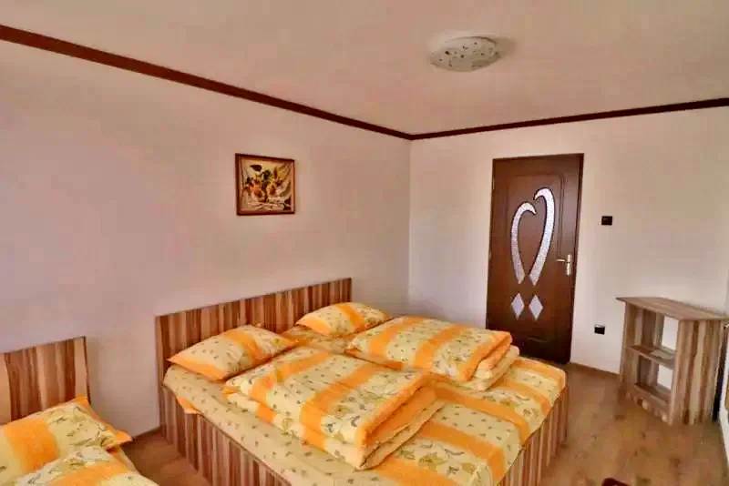 Corund Cazare | Motel (K0194-13) Imaginea poate fi supusă drepturilor de autor. Se recomandă contactarea titularului drepturilor.