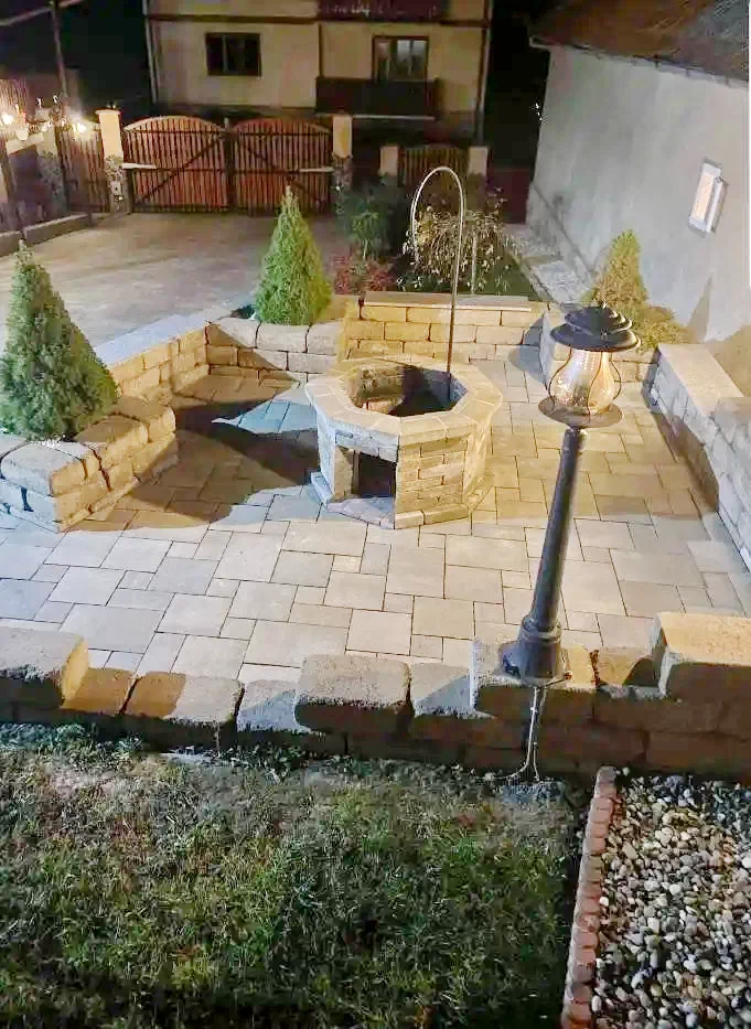 Korond Szállás | Motel (K0194-20) A kép szerzői jogvédelem alatt állhat. Javasolt a kapcsolatfelvétel a jog tulajdonossal.