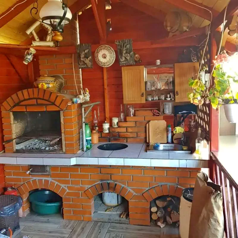 Corund Cazare | Motel (K0194-24) Imaginea poate fi supusă drepturilor de autor. Se recomandă contactarea titularului drepturilor.