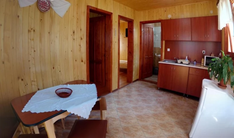 Corund Cazare | Cabană (K0277-4) Imaginea poate fi supusă drepturilor de autor. Se recomandă contactarea titularului drepturilor. Corund Cazare | Cabană (K0277-4) Imaginea poate fi supusă drepturilor de autor. Se recomandă contactarea titularului drepturilor.